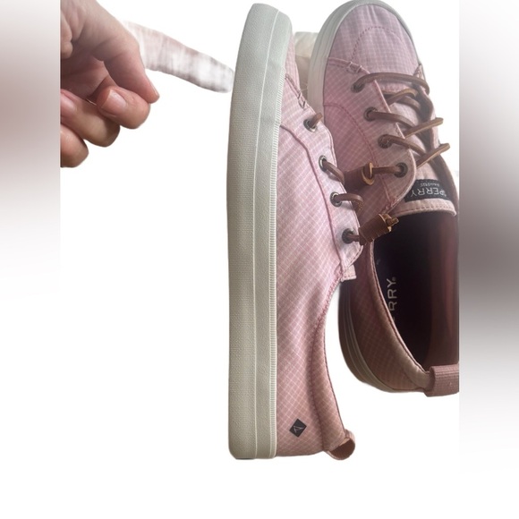 C- Sperry crest vibe Pink Plaid Sneakers size 9.5
Excellent condition - Picture 8 of 9